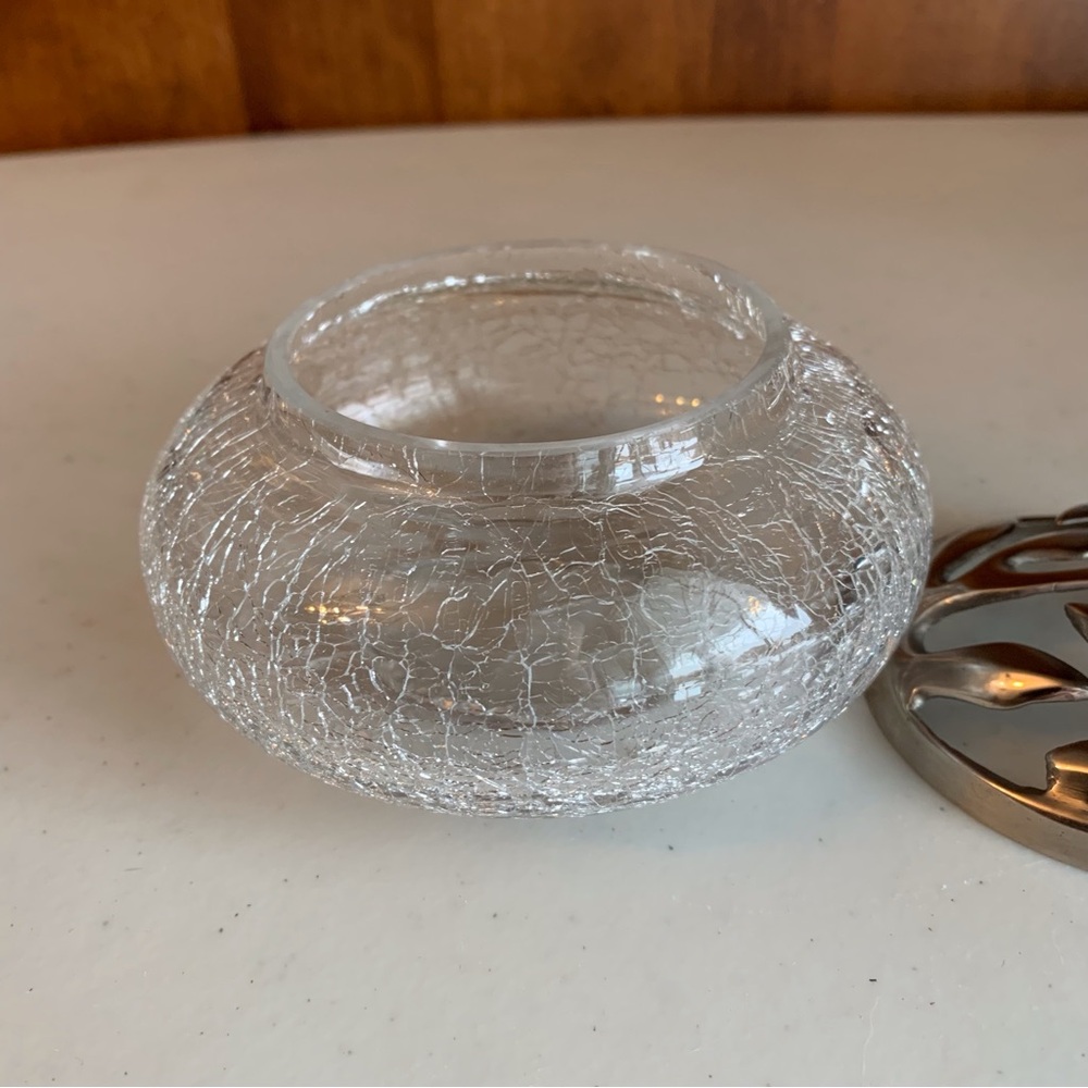 Vintage Pier 1 Clear Crackle Glass Bowl Vase With  Silver Tone Pewter Lid - Picture 5 of 8